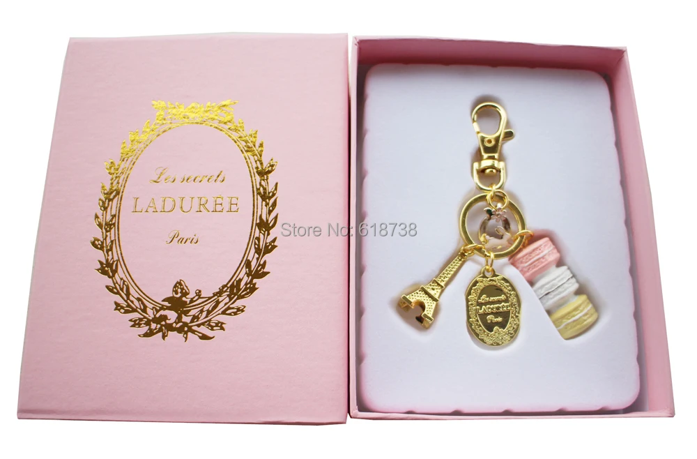 2015 New Macaroon keychain with Q letter-gift box.jpg
