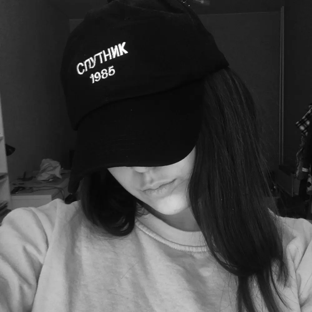 Prix pour Vintage Russe Lettres Coton Baseball Chapeaux Femmes Hip Hop Blanc/Noir Snapback Cap Hommes CADEAUX Réel Photographie Prix pour Vintage Russe Lettres Coton Baseball Chapeaux Femmes Hip Hop Blanc/Noir Snapback Cap Hommes CADEAUX Réel Photographie