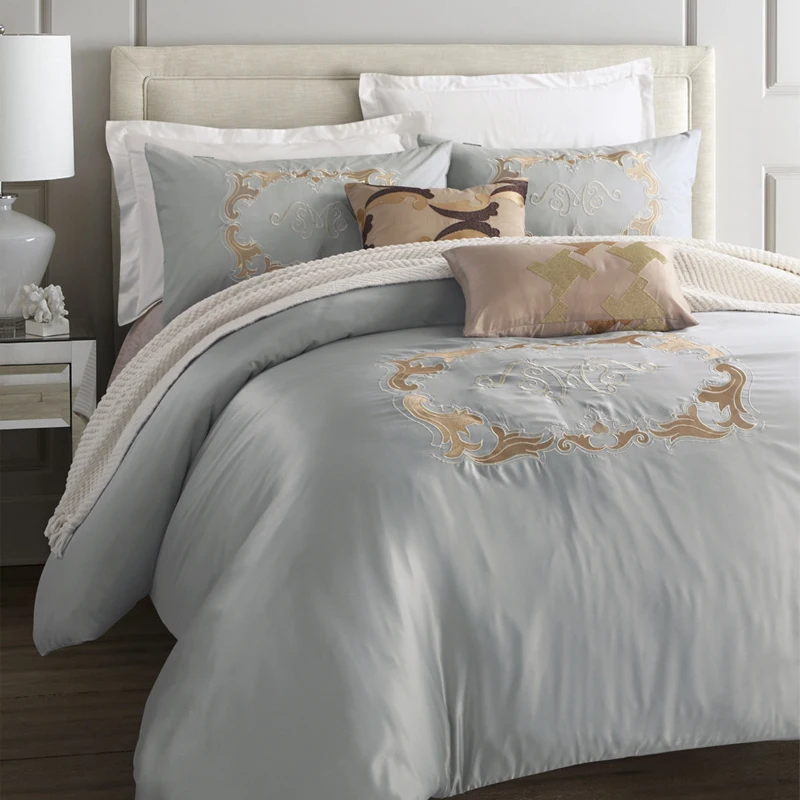 

European Style Luxury Embroidered 4/6Pcs Queen/King Size Bedding Sets Washed Silk Cotton Fabric Bedlinens Flat Sheet Sets