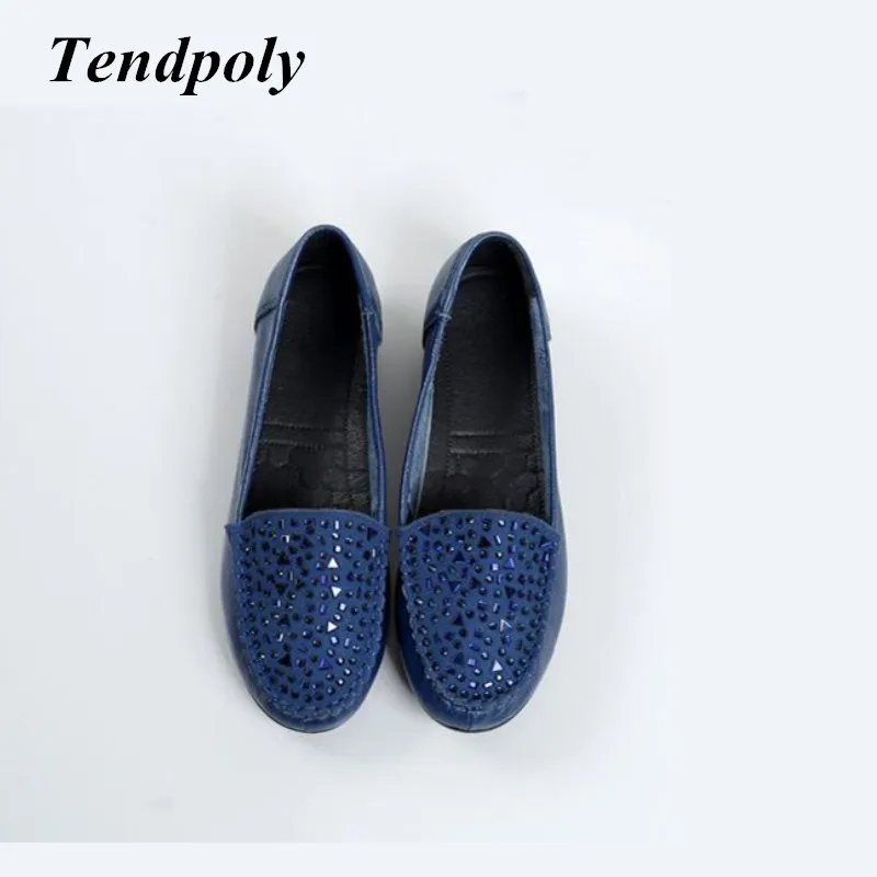 Acheter 2018 nouveau rétro mode plat femmes chaussures printemps automne grande taille d une pédale chaussures en cuir véritable vente chaude diamant décontracté chaussures