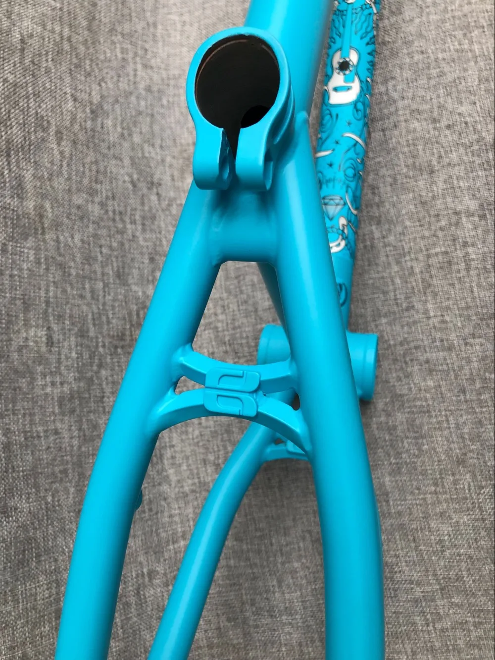Top EASTERN VAQUERO BMX frame heat treated red made in Taiwan 4