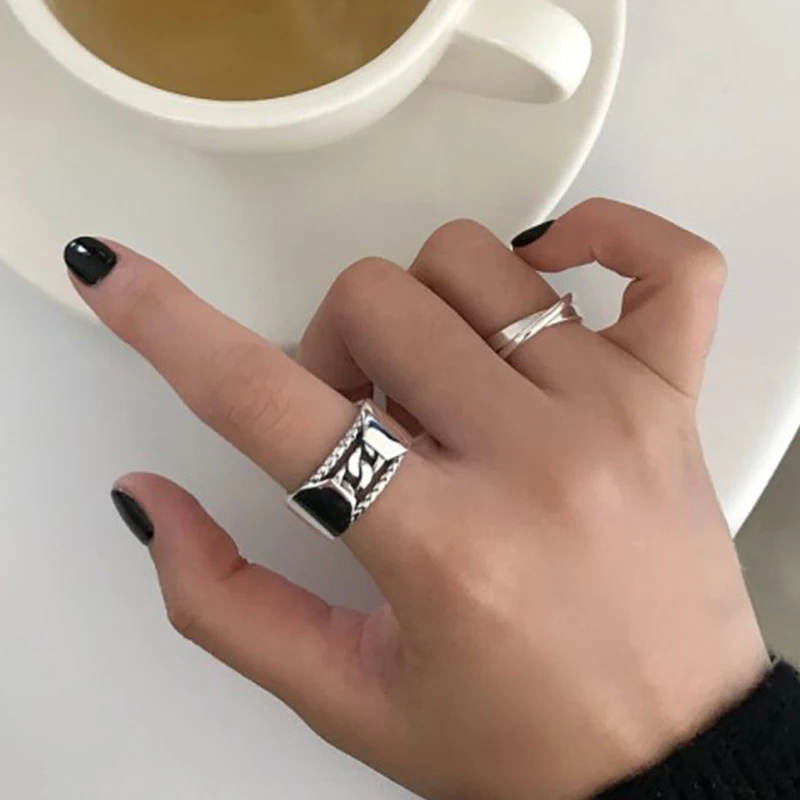 

Korean Women Wide Rings Fashion Chain Smooth 925 Sterling Silver Antique Silver Open Rings Women Temperament Geometric Jewelry