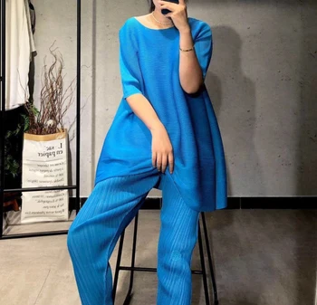 

Autumn new product Miyake fold two-piece set of large code loose A word in the long high-end top 9 points foot pants