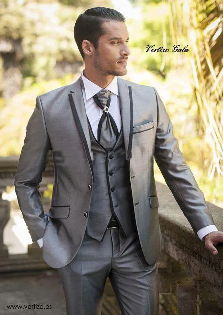 

Bespoke Suit Shinny Silver Tuxedos For Men Groomsmen Groom Wear Silm Fit Mens Wedding Prom Blazer Suits Jacket+Pant+Vest+Tie