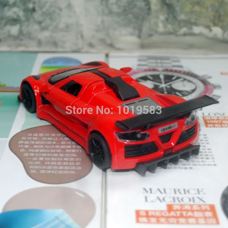2010 Gumpert Apollo Sport red (4)