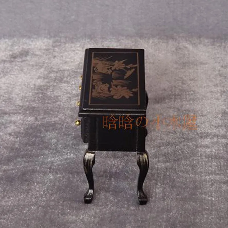 Desk (4)