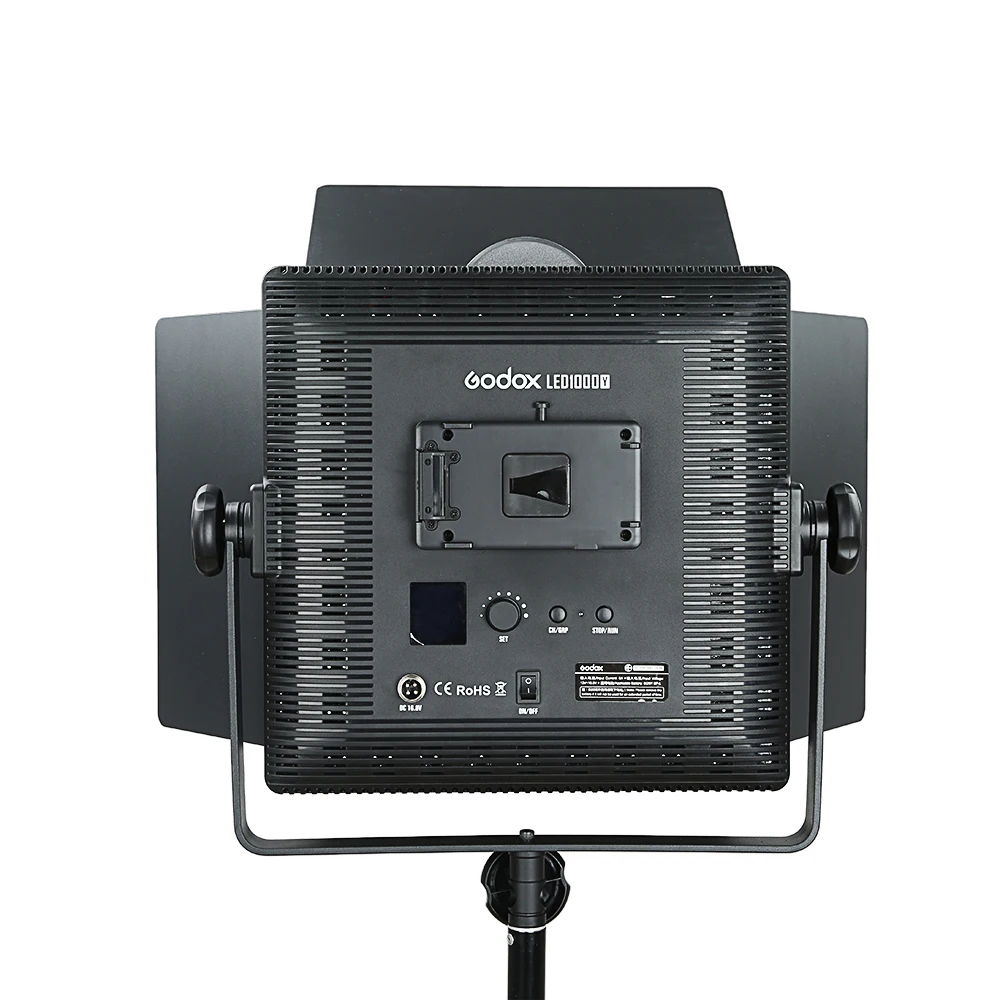 Беспроводной видеосветильник Godox 3x LED1000 3300 5600K с дистанционным управлением LED1000C +