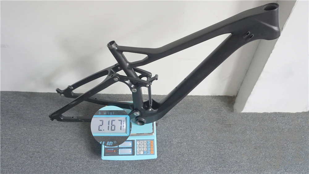Clearance Carbon fiber bicycle frame 1