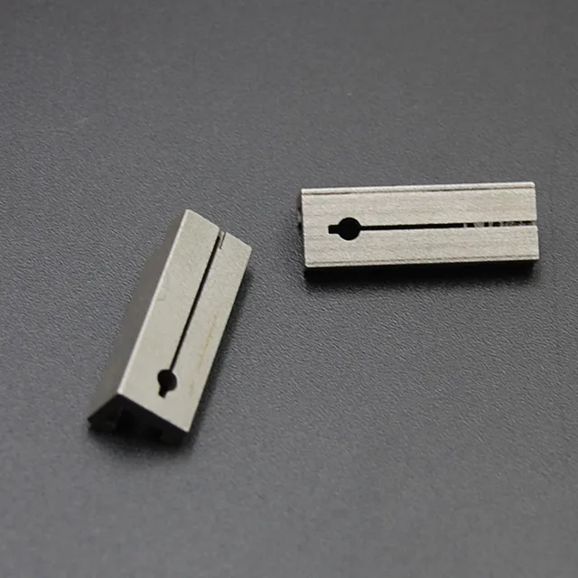 HU64 Key Machine Fixture Parts for Benz key cutting WENXING DEFU vertical key duplicating machines spare parts clamp