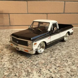1:24 Jada 1972 Chevrolet Classic Pick up Car Model Toy | Игрушки и хобби