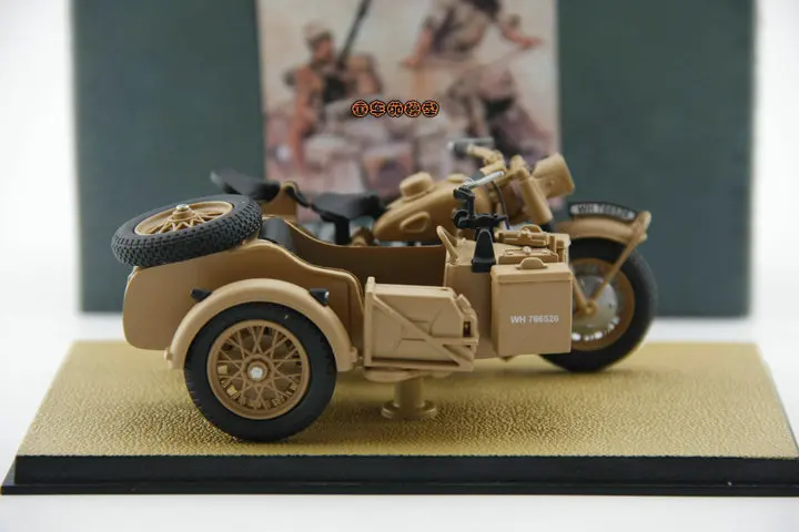 WWII German Scorpion Motorcycle Moto 1:24 Atlas R75 Panzerfaust 30 Sidecar 
