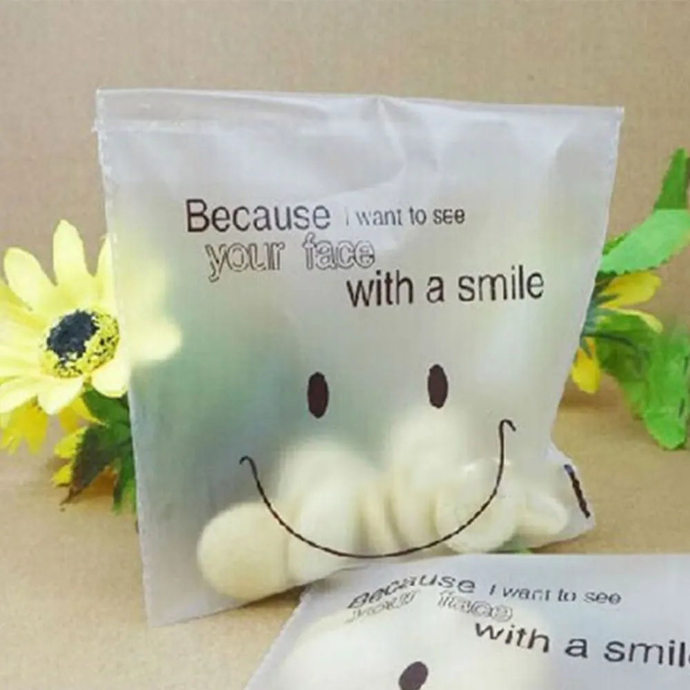 

1 x Plastic Candy Cookie DIY 50Pcs cute Face Self Adhesive Matte Thin Bags