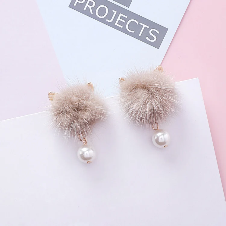 

Fashion Lovely Cat Ear Fur Ball Earrings for Girls Women Pearl Pendant Statement Pom Pom Stud Earring Cute Gift Jewelry A6302