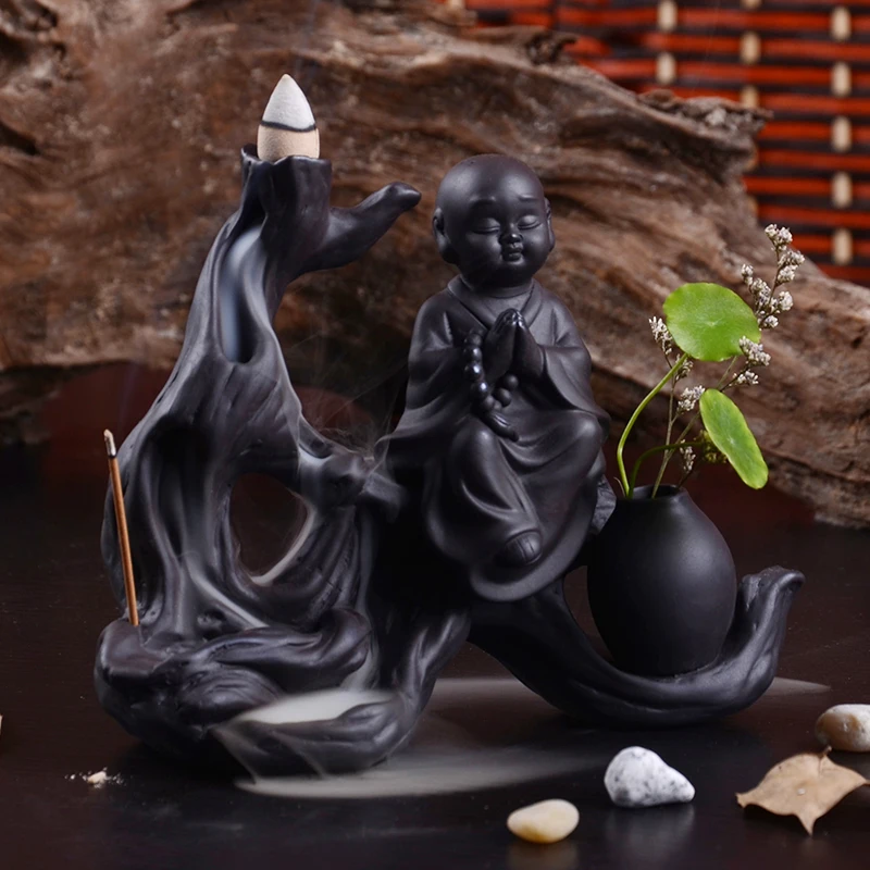 Dropship Ceramic incense burner Santalwood incense stove Smoke furnace decoration in Incense