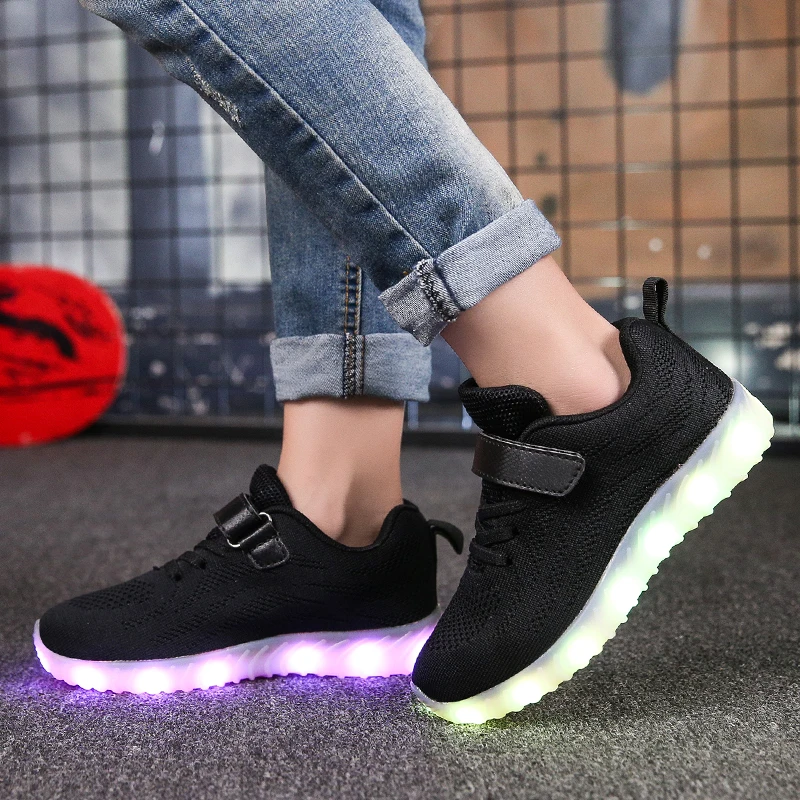Детская обувь; Светодиодный светильник; Светящиеся кроссовки для мальчиков и девочек; 7 цветов; Спортивная повседневная обувь для детей; Светящиеся кроссовки; Зарядка от USB