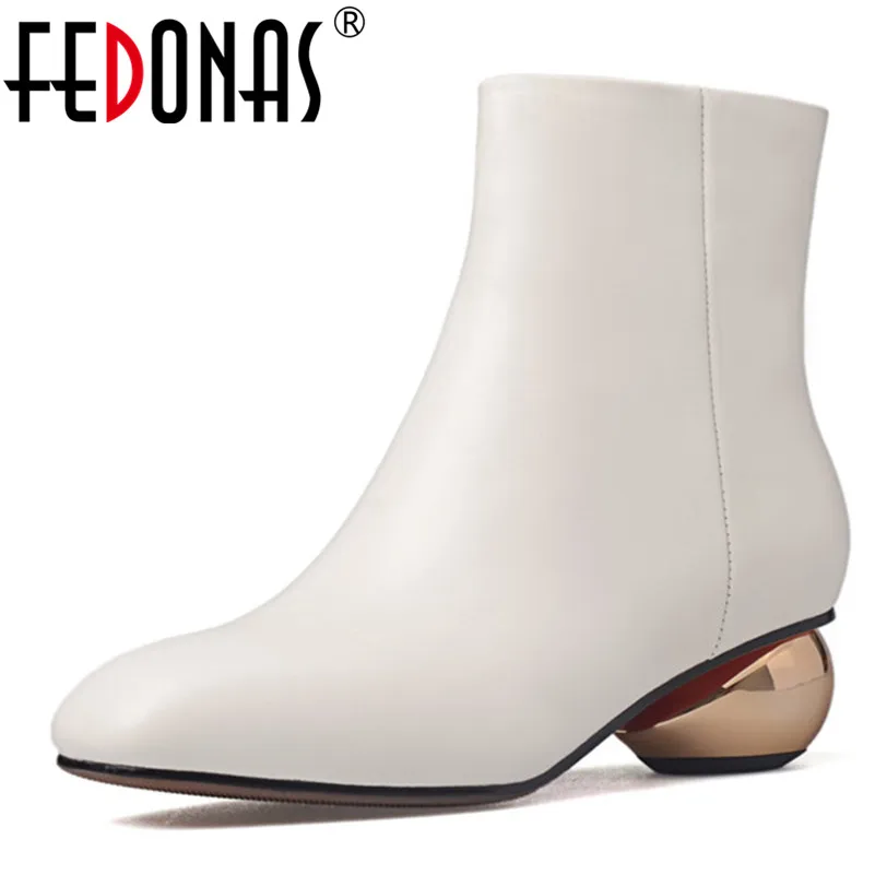 

FEDONAS Sexy Black White Genuine Leather Shoes For Women Zipper High Heeled Short Ladies Shoes Consice Office Pumps Warm Shoes