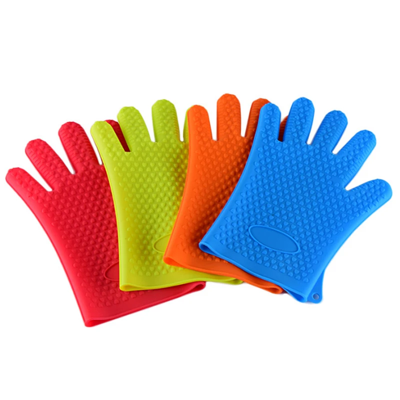 1pcs Heart shaped Silicone Gloves Microwave Oven Baking Heat Insulation