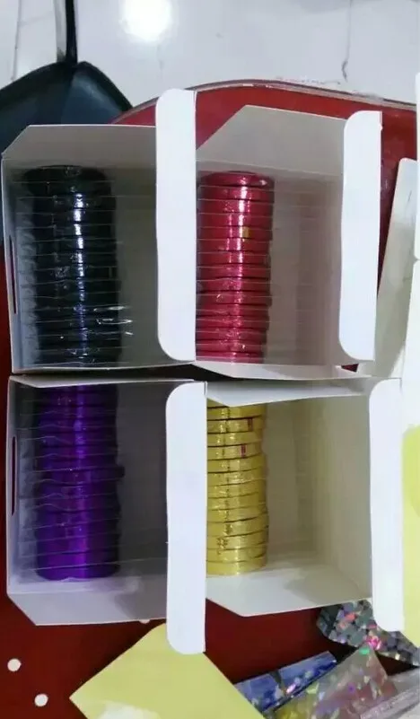 Auto-adesivo sem Cola Arte do Unha Moda Lote Mais Novo 6 Cores Onda Striping Fita Linha Bonito Rolos Decoração Adesivo 60 Pçs - 5 Adesivos e decalques