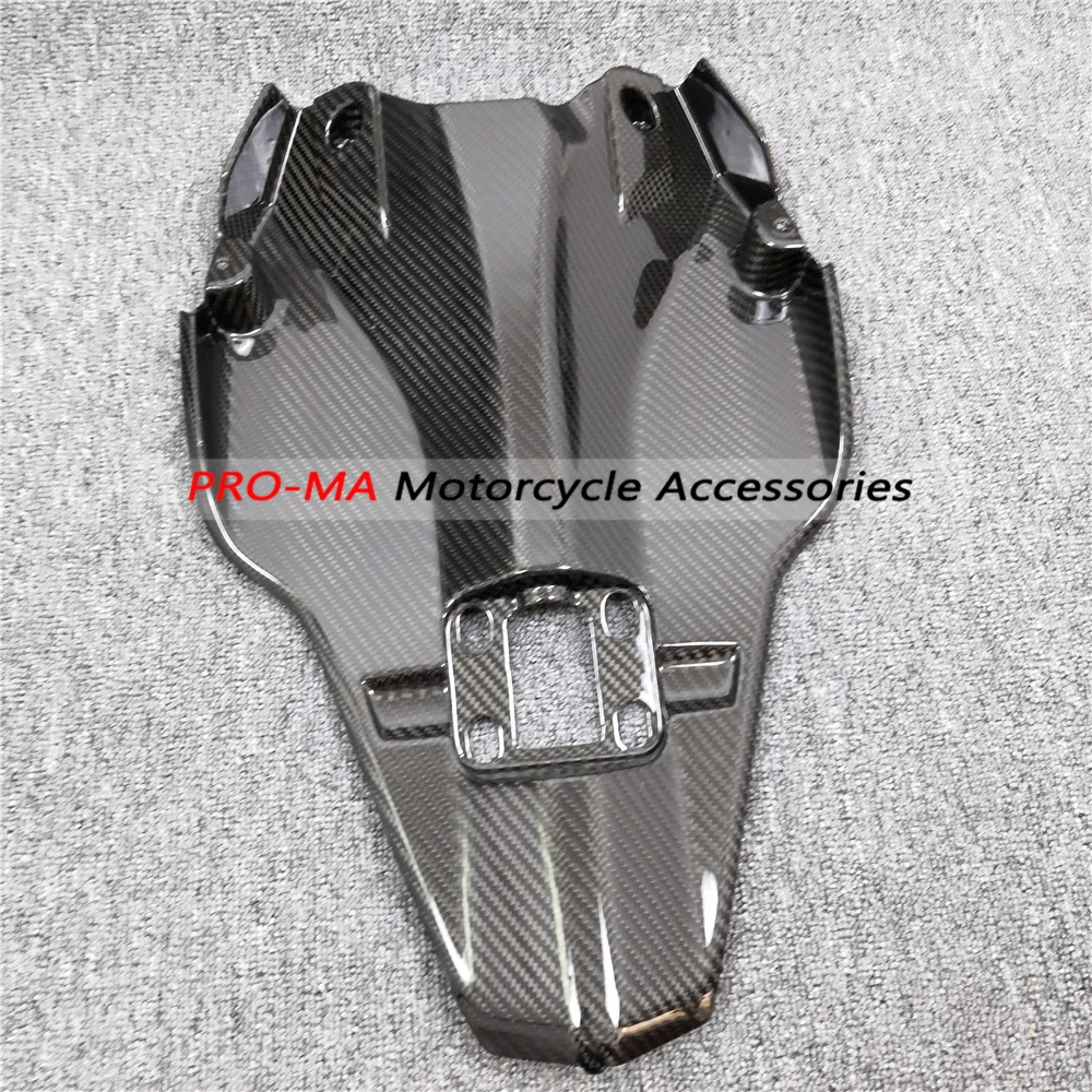 

Motorcycle Undertray in Carbon Fiber For Ducati Superbike 1198,1098, 848 Twill