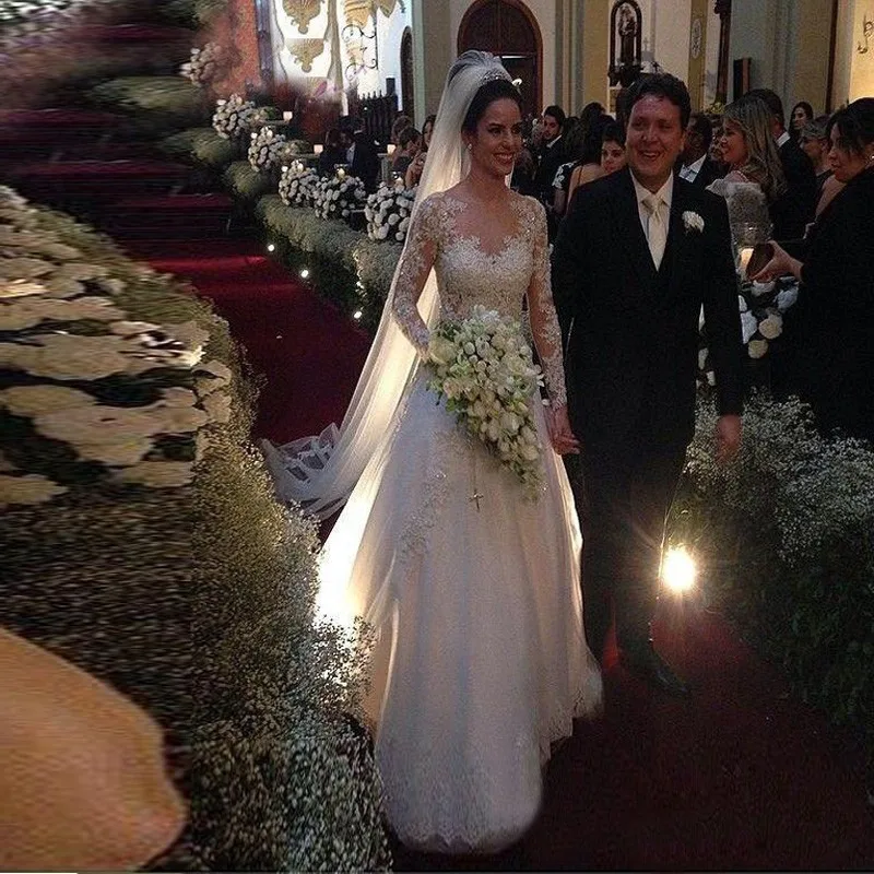 2016-Princess-Fashion-White-Ivory-Lace-Illusion-Beaded-Long-Sleeves-Bride-Dress-Sexy-Back-Ball-Gown (3)