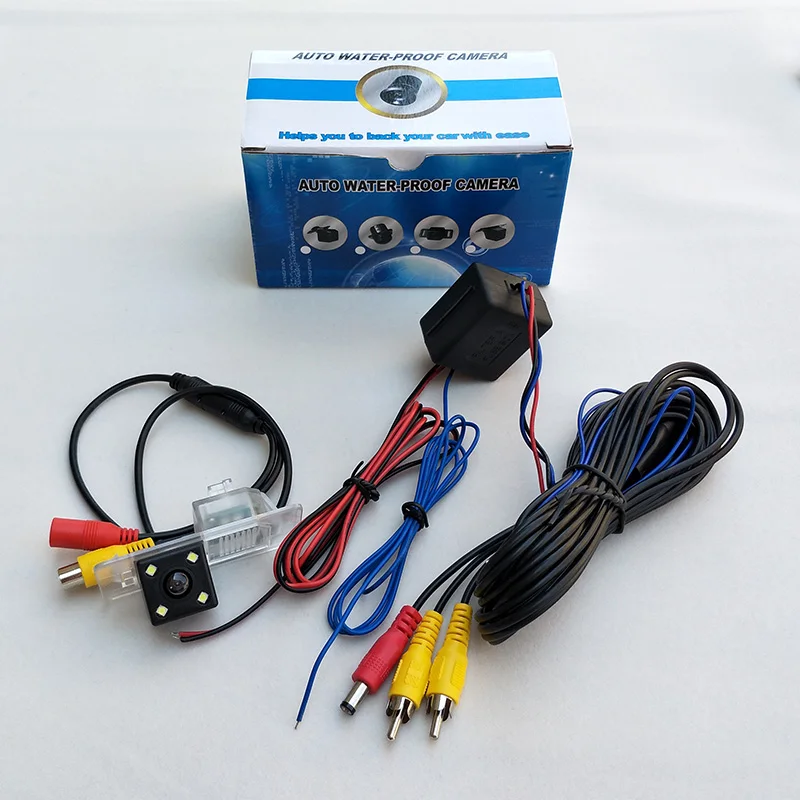 

Car Rearview Camera For BMW 2 Series F22 F23 F45 / GT F46 / M2 F87 / RCA AUX Wire LED Night Vision Auto Parking Camera