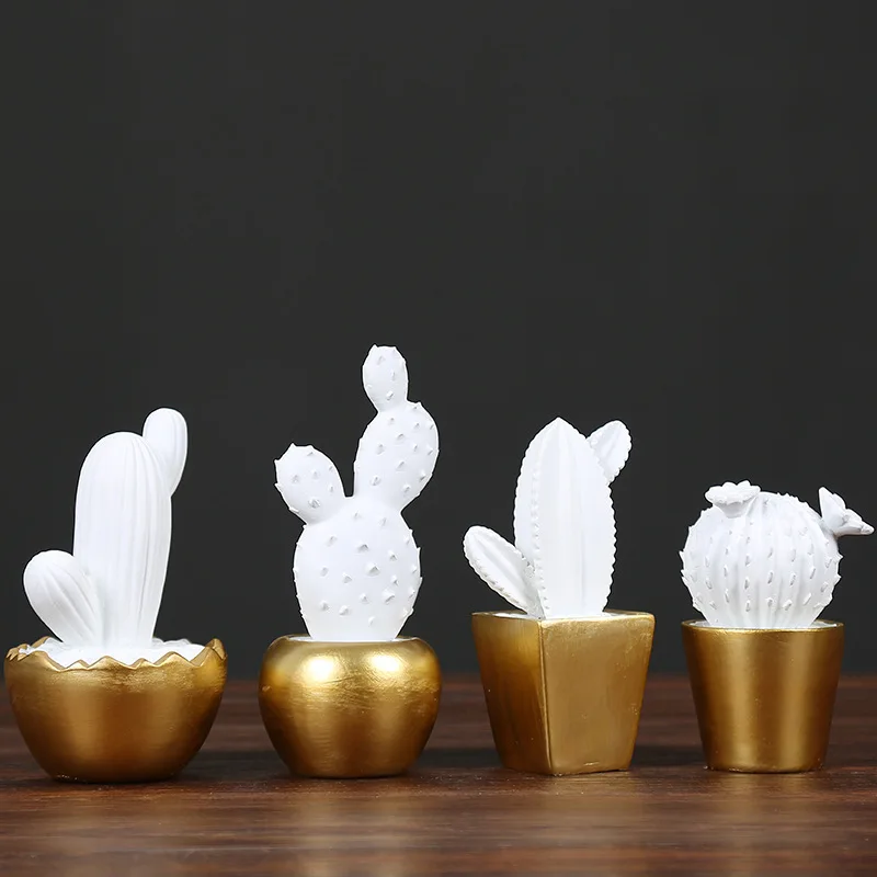 

Modern Resin Cactus Crafts For Home Living Room Office Decoration Gift