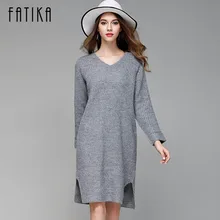 Fatika Для женщин вязаное платье осень-зима 2017 Повседневное v-образным вырезом сплошной боковыми разрезами упругие длинный рукав негабаритных Midi Платья-свитеры