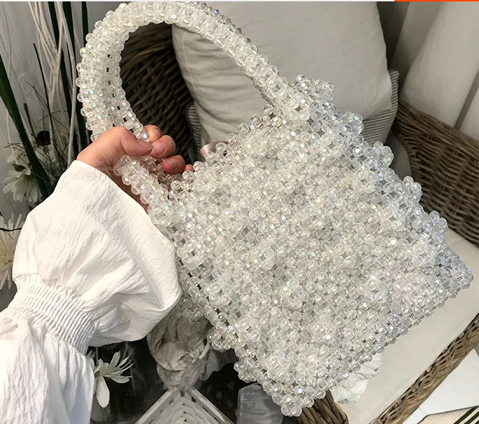 Clear Beaded Women Handbag 2018 Luxury Pearls Handmade Bags For Women Crystal Pearls Girls Evening Party Bag Fashion Casual Tote цена Clear Beaded Women Handbag 2018 Luxury Pearls Handmade Bags For Women Crystal Pearls Girls Evening Party Bag Fashion Casual Tote цены онлайн