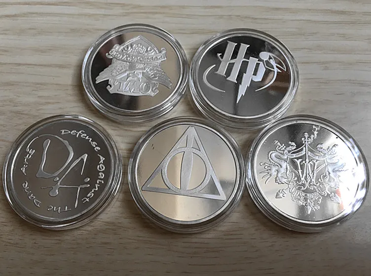 

Harry 5pcs/Set Hogwarts Badges Coins Potter commemorative coin Replica