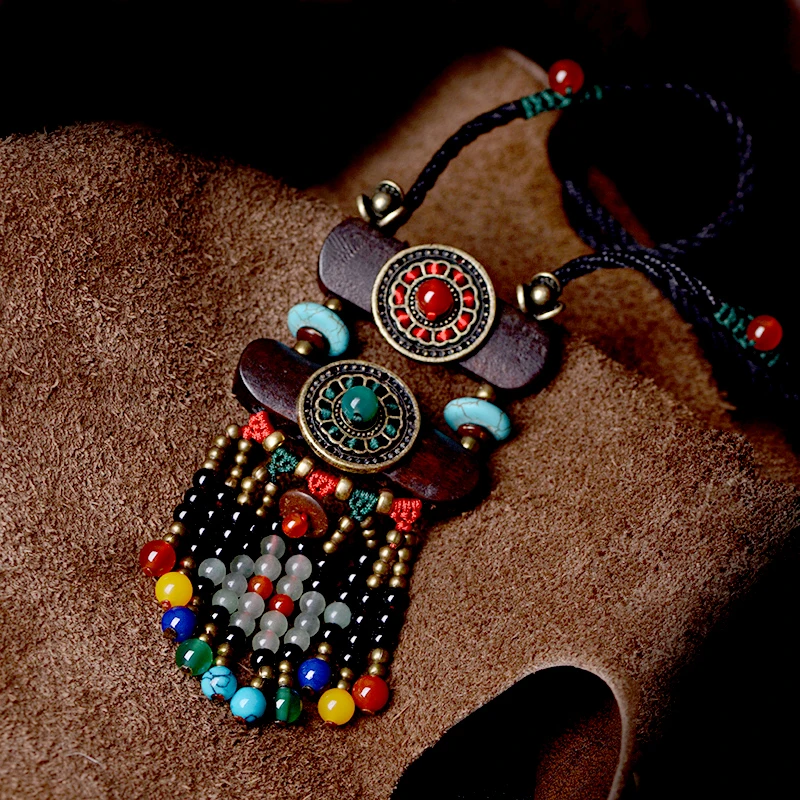 Подвески этнические. Бижутерия в этническом стиле. Кулон этнический. Подвески этнические. Этнические подвески.