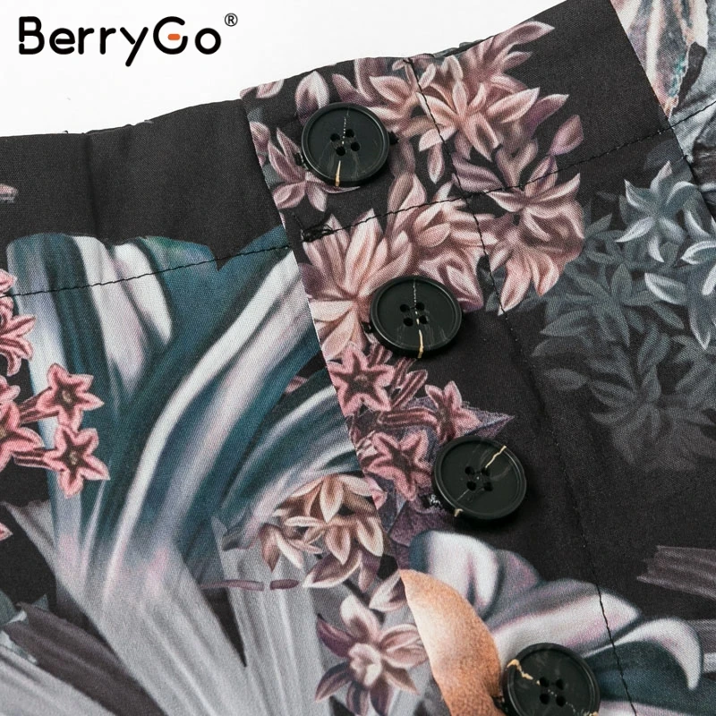 BerryGo/богемные женские шорты с цветочным принтом, летние повседневные эластичные женские шорты с высокой талией и пуговицами, уличная одежда, женские шорты