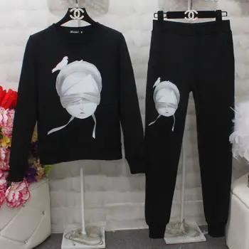 

2019 ladies cotton print figure figure long sleeve round collar suit
