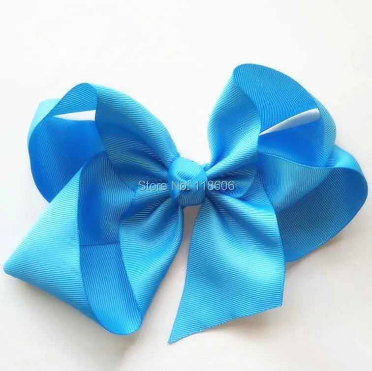 huge boutique twisted hairbow.jpg