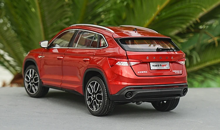 1/18 Skoda KODIAQ GT SUV литая модель металлическая модель автомобиля SUV Hobby черный красный подарок для мальчиков Коллекция