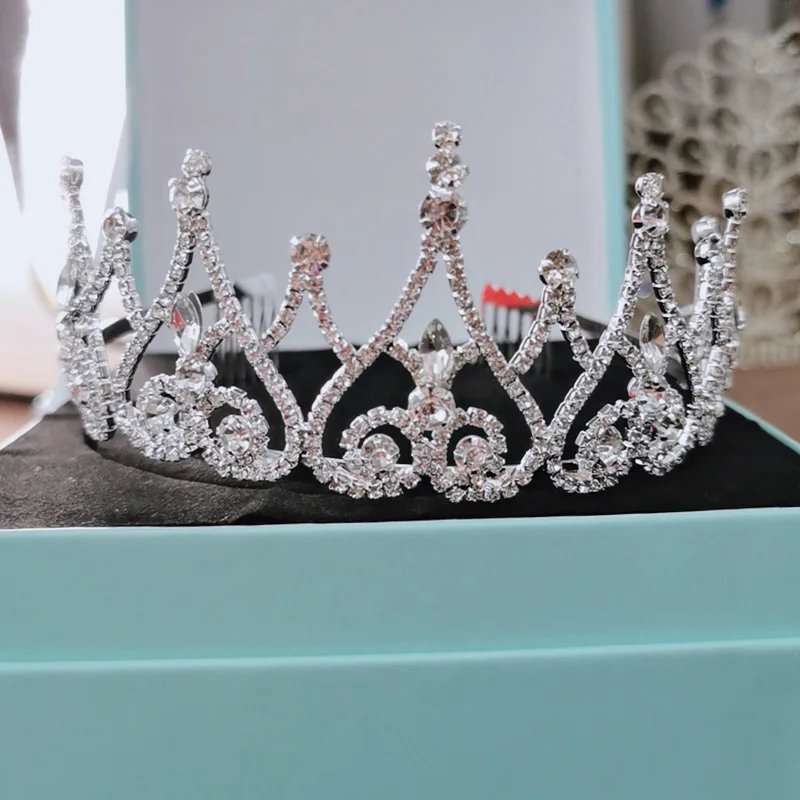 

Rhinestones Princess Crystal Headband Women Wedding Party Accessiories Jewelry Girls Tiaras Love Bridal Prom Crown