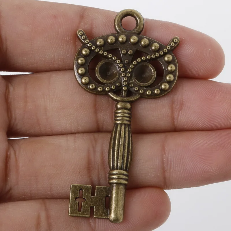 

New Arrival 60x29mm Antique Bronze Metal Pendant Key Charms Jewelry Findings Accessories for DIY