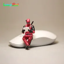 Hot Toys for X-Mannen Deadpool 2 Action Figure Zithouding Model Anime Mini Decoratie PVC Collectie Beeldje Speelgoed model