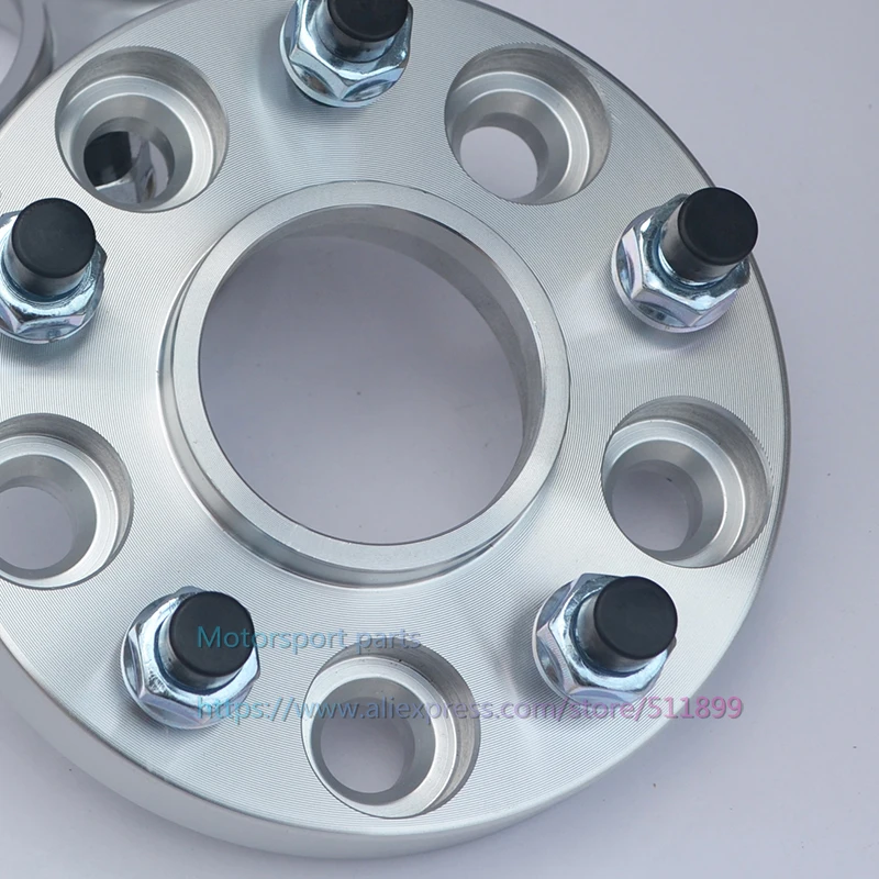 car wheel spacers  (6)