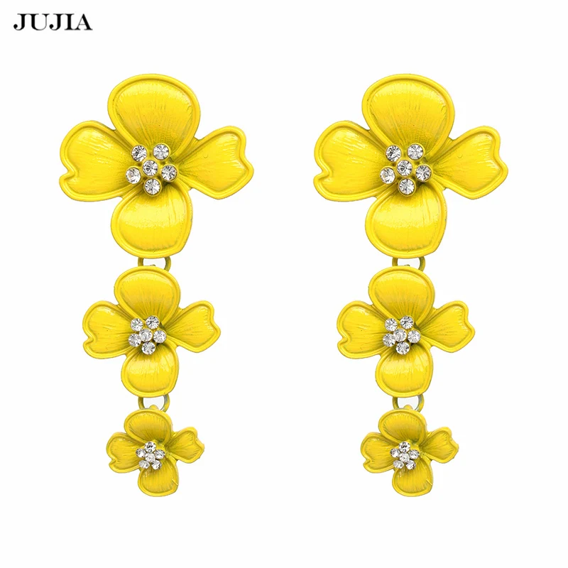 

JUJIA Summer Trendy Jewelry Long Pendant Earrings Flower Big Drop Earrings For Women Wholesale