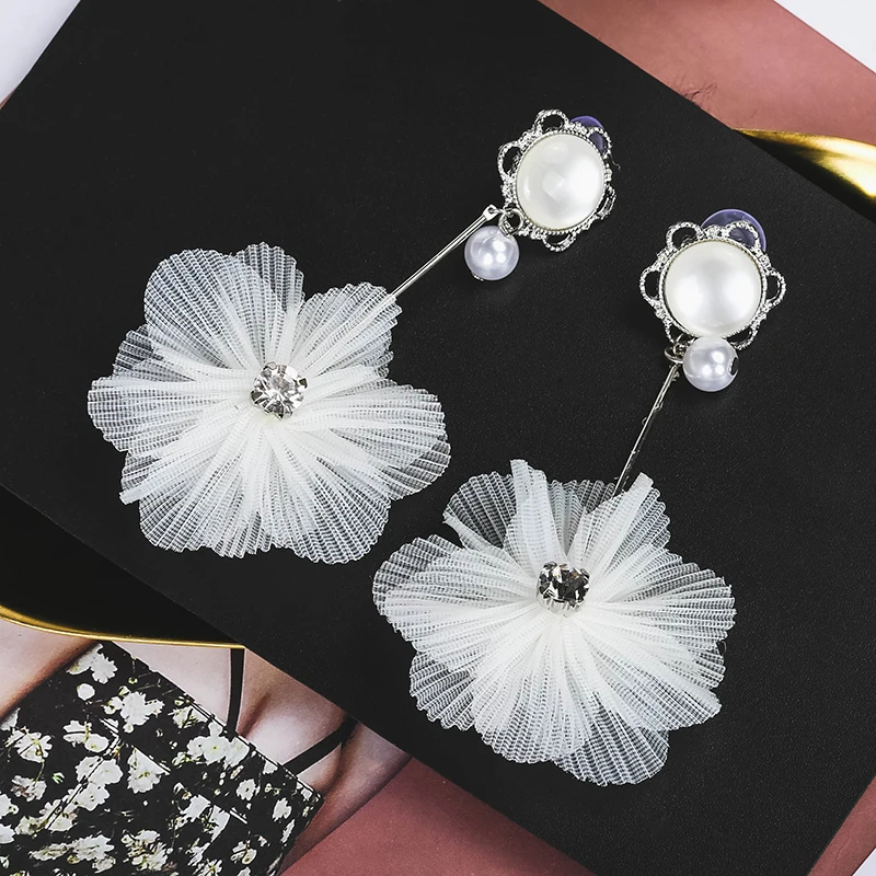 

New Hot Fashion White lace pearl flower earrings For Women Jewelry 0023