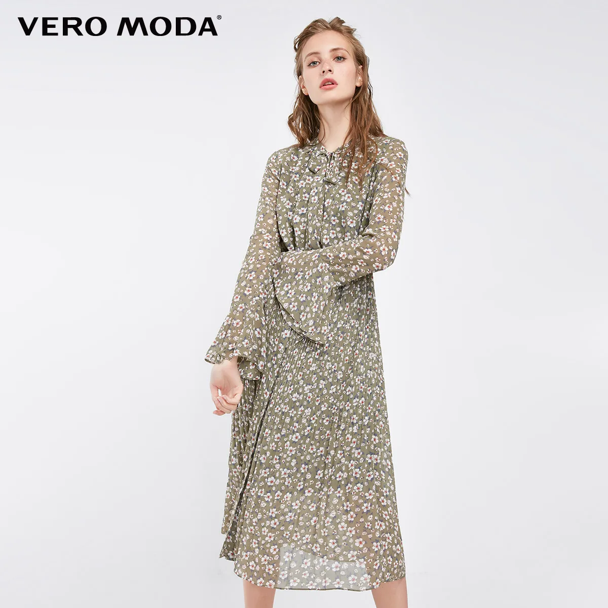 Vero Moda Printed V-neck Lace-up Pleated Mid-length Chiffon Boho Dress | 318305521 - Цвет: Lt. safari