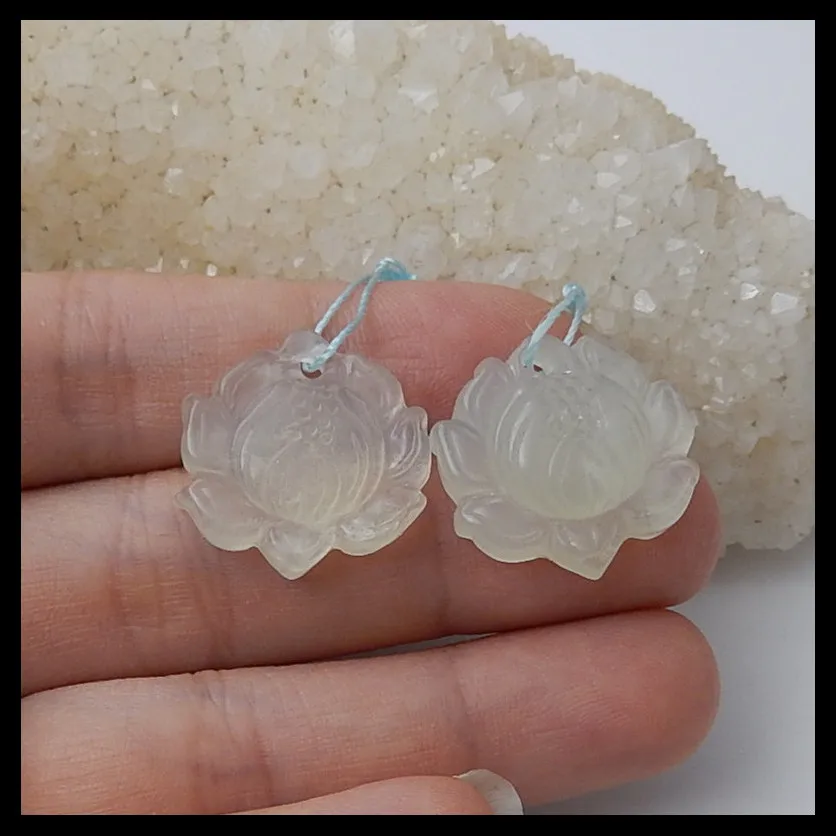 

Wholesale gemstone,sepriecious stone,jewelry,Carved flower Nephrite Jade fashion Earring Bead,20x6mm,5.7g