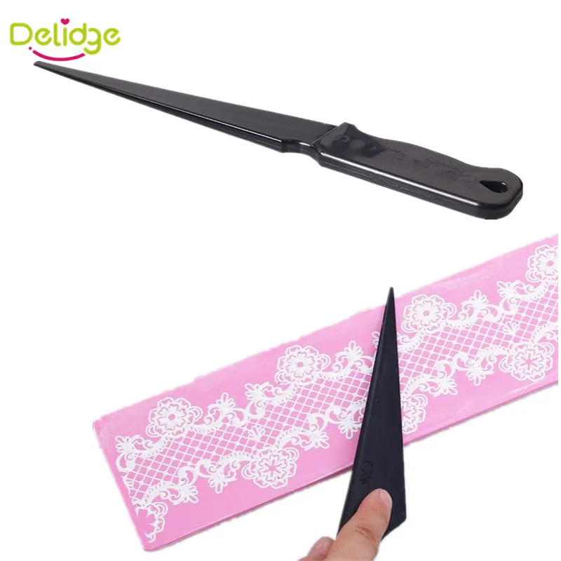 

Delidge 1 pc Cake Fondant Scraper ABS Cake Butter Spatulas Lace Icing Sugarcraft Cutter Fondant DIY Toast Knife