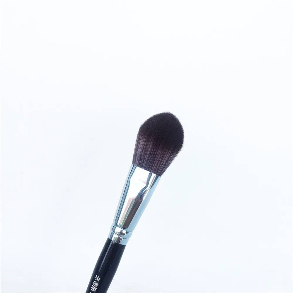 My Destiny 005 Precision Blush Brush _ 6