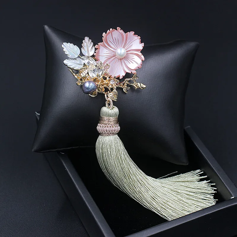 

Flower Alloy Ice Silk Tassel Chains Brooch Pin Rhinestone Shell Collar Suit Tuxedo Corsage Boutonniere Party Women Wedding Gift