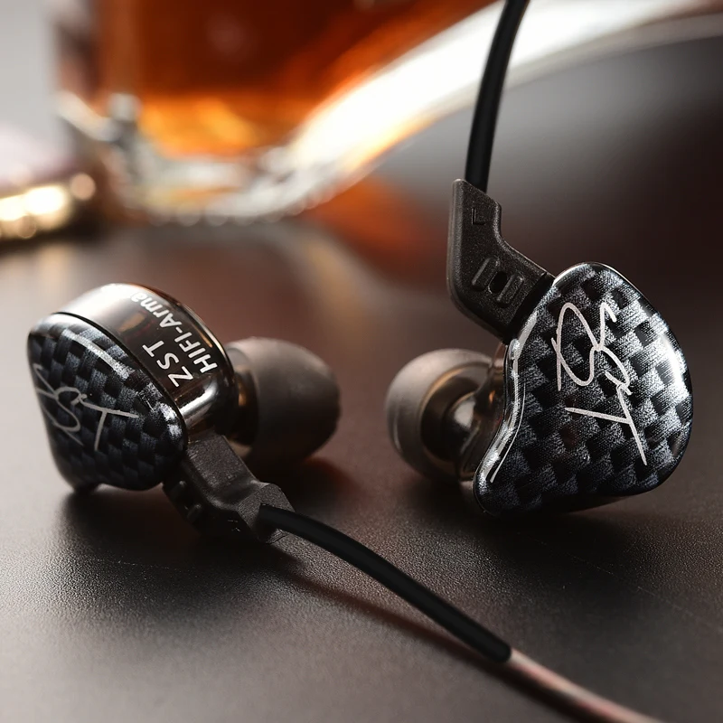 New KZ ZST Balanced Armature With Dynamic In-ear Earphone  Noise Cancelling Headset With Mic Replacement Cable KZ ZSN ZSN PRO