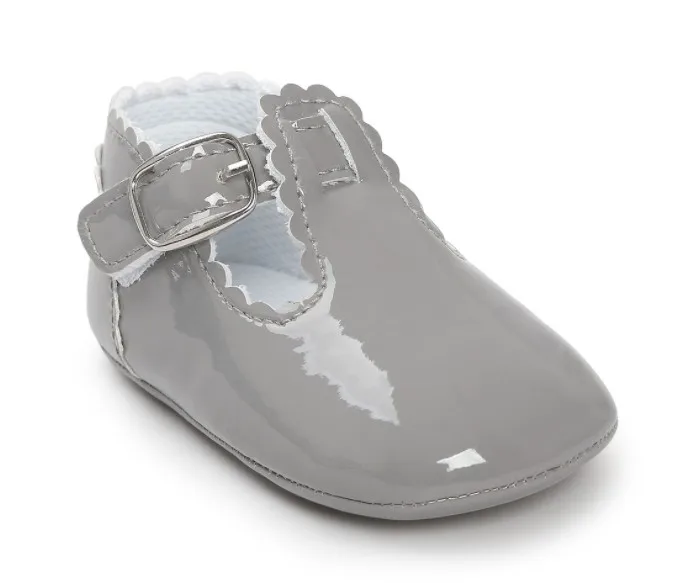 Детская нескользящая обувь принцессы с надписью на мягкой подошве; модная обувь для маленьких девочек; милая обувь для новорожденных; обувь для первых шагов - Цвет: gray