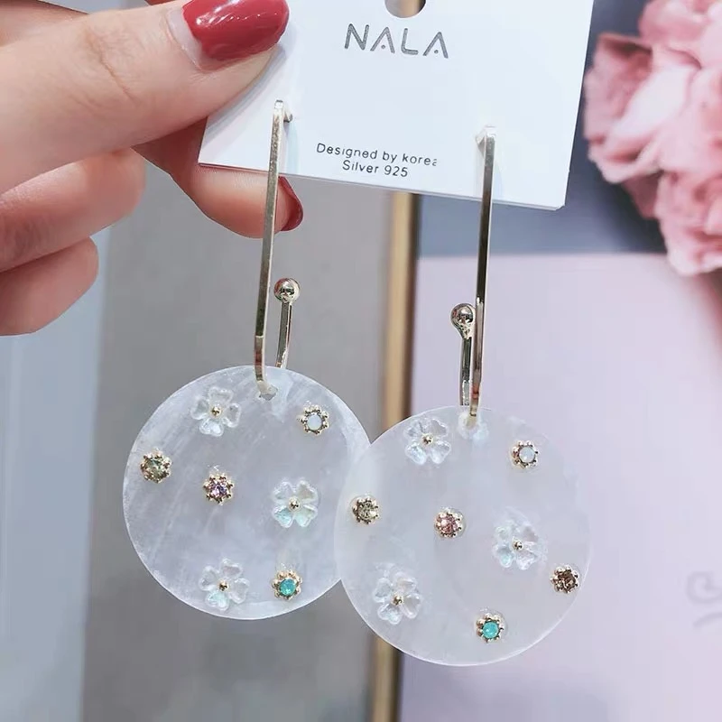 

Korean Fashion Sweet Hot Sale Flower Earring Acrylic Creative Transparent Earrings Brincos for Women Jewelry Gift wholesale