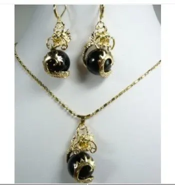 

Charming Black created jades Dragon Pendant Necklace Earring set-
