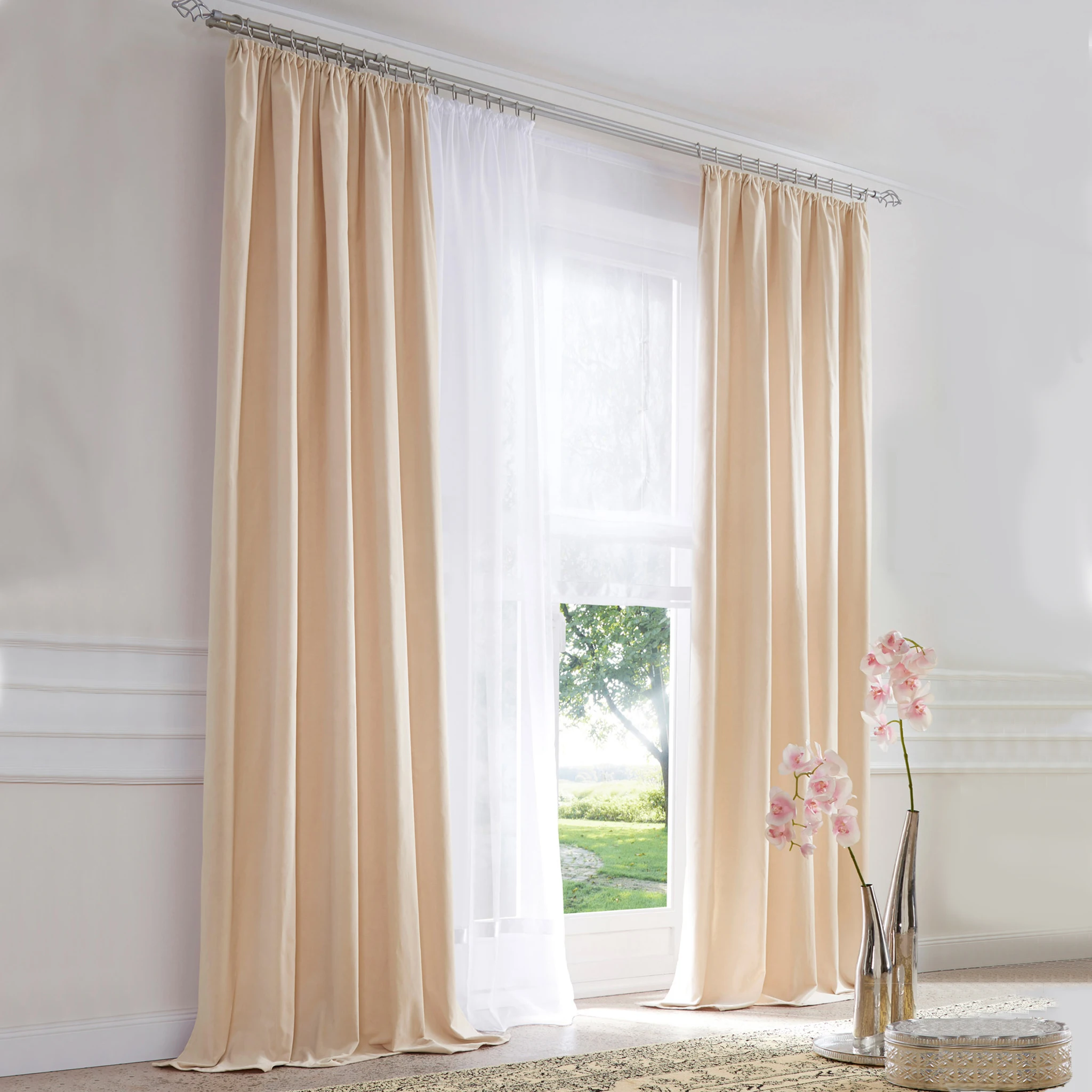 https://ae01.alicdn.com/kf/HTB1hPLjPpXXXXbMXFXXq6xXFXXXn/Elegance-Gordijn-Blackout-Blinds-Panel-Polyester-Geweven-Home-Decor-Woonkamer-Geluid-absorberende-warmte-isolerende-Drape.jpg